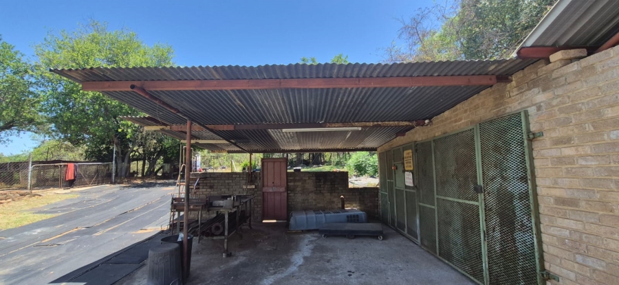 5 Bedroom Property for Sale in Koster North West